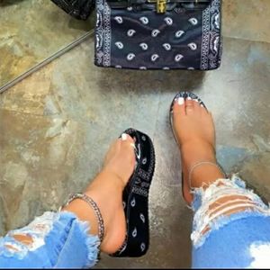 Black Bandana Clear High Platform Sandals